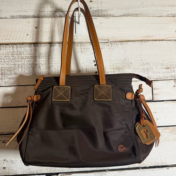 Dooney & Bourke Handbags - Dooney & Bourke Handbag Tote Purse Satchel Black Nylon Leather Strap Pink Lining